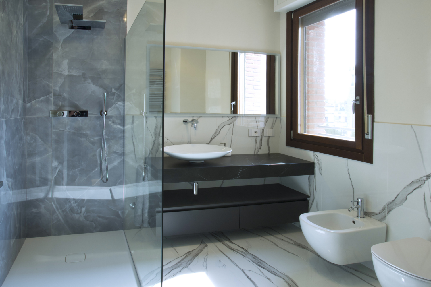 Come arredare un bagno moderno: idee di design